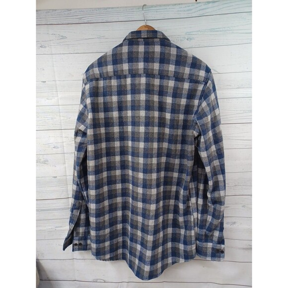2Y Premium Flannel Shirt  XL Blue Plaid Pockets Colorblock - Picture 4 of 7